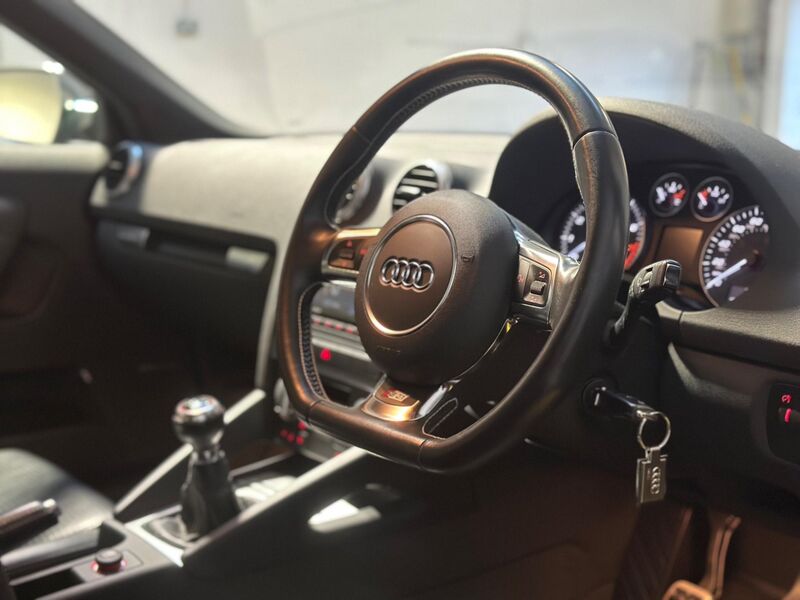 AUDI S3