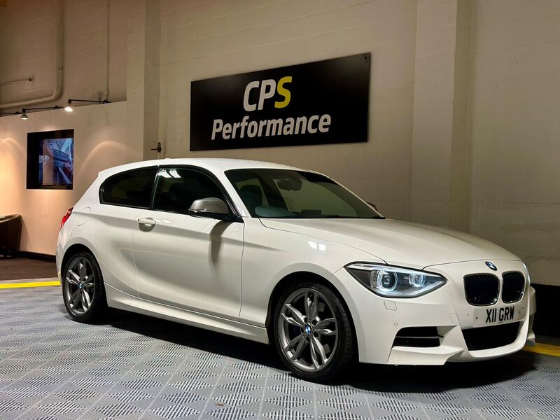 BMW 1 SERIES