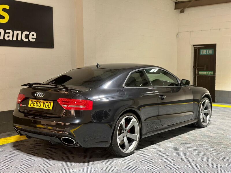 AUDI RS5