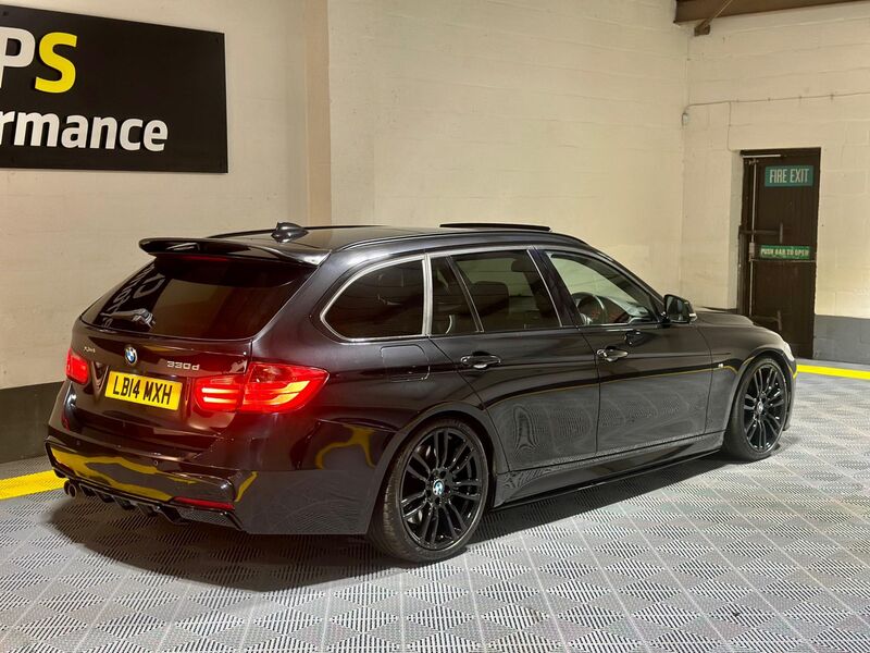 BMW 3 SERIES