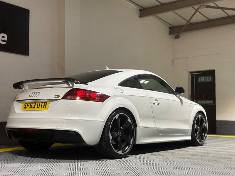 AUDI TT