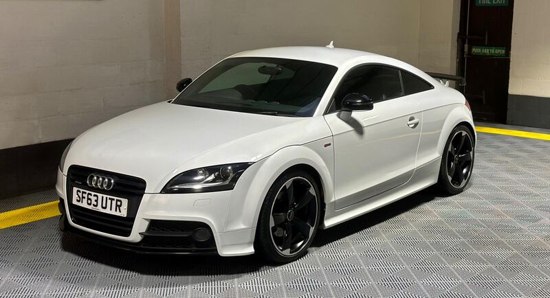 AUDI TT