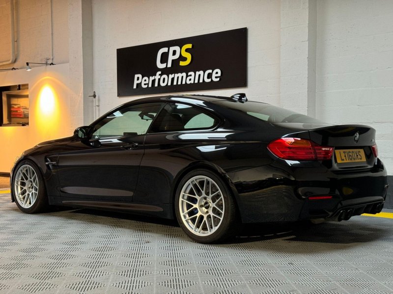 View BMW M4 3.0 BiTurbo DCT Euro 6 (s/s) 2dr