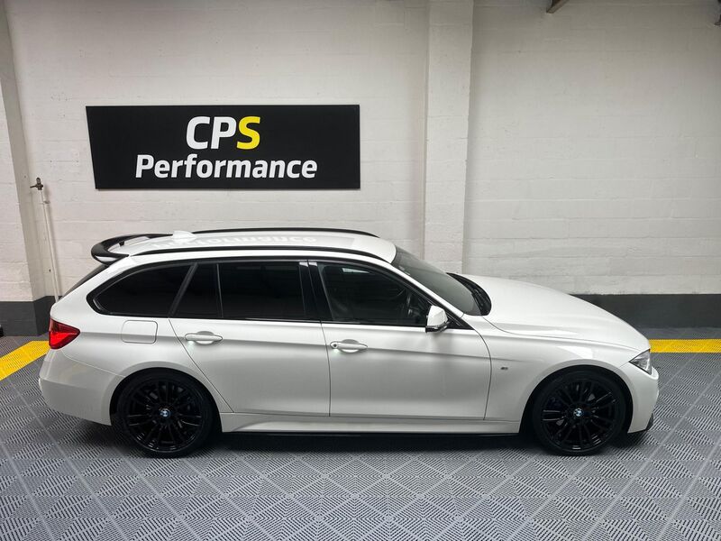 BMW 3 SERIES