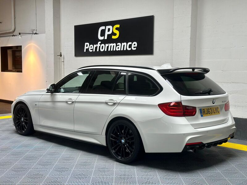 BMW 3 SERIES