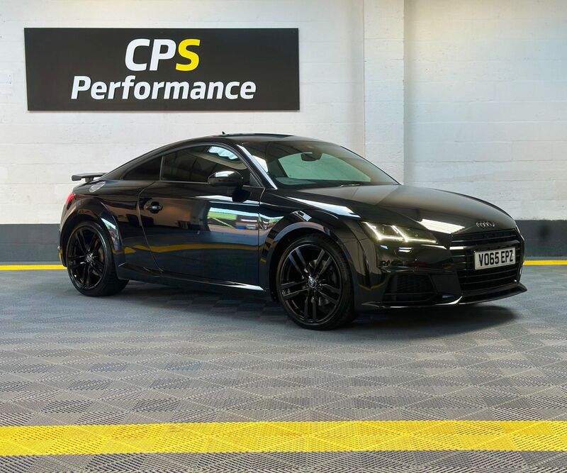 AUDI TT