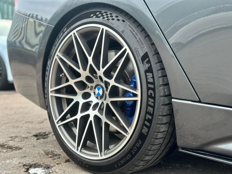 BMW 3 SERIES