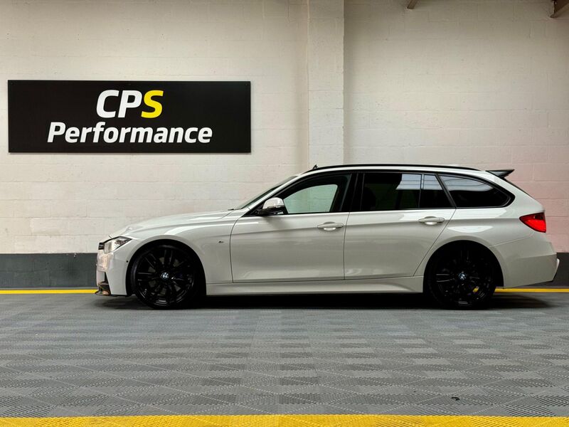 BMW 3 SERIES
