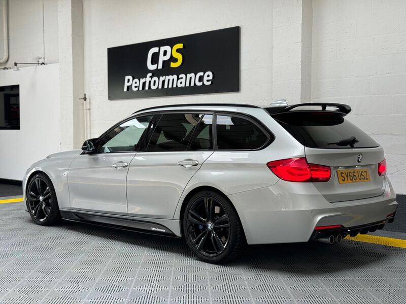 BMW 3 SERIES