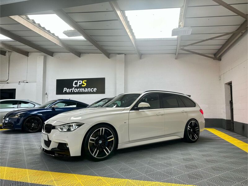 View BMW 3 SERIES 3.0 335d M Sport Touring Auto xDrive Euro 6 (s/s) 5dr