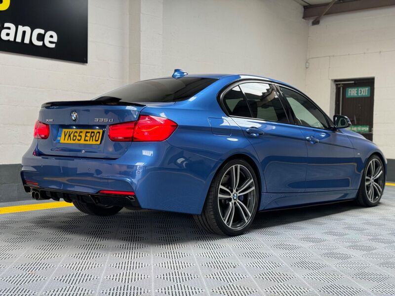 BMW 3 SERIES