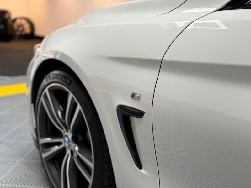 BMW 4 SERIES