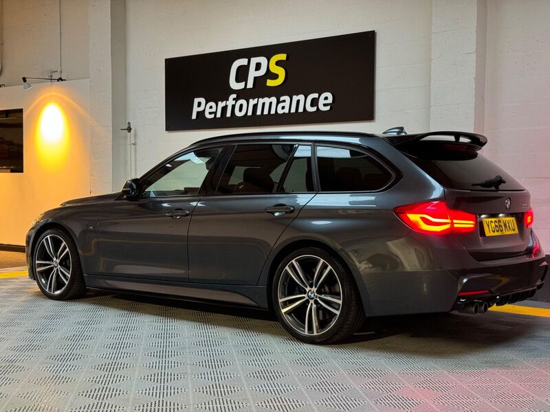 BMW 3 SERIES