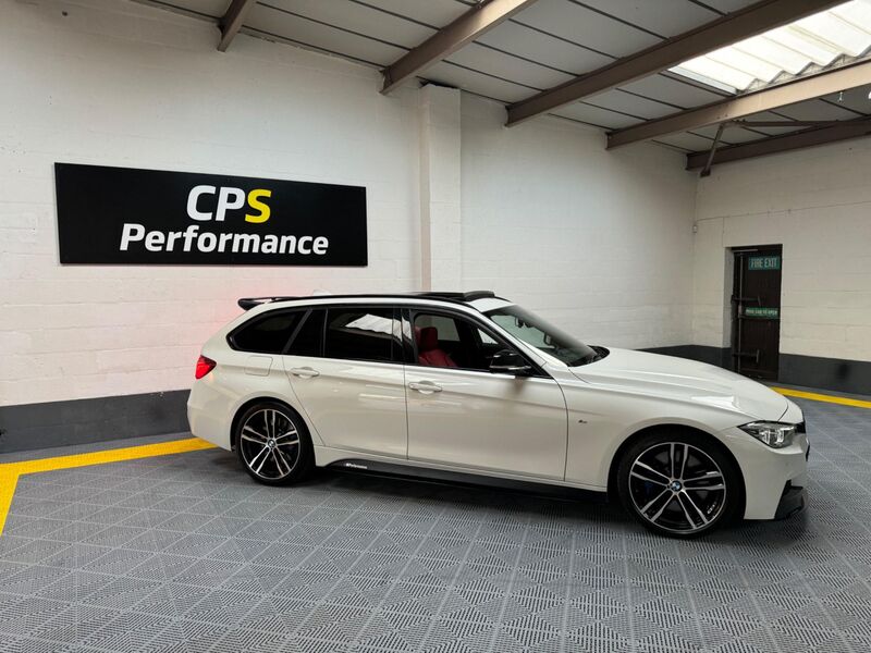 BMW 3 SERIES