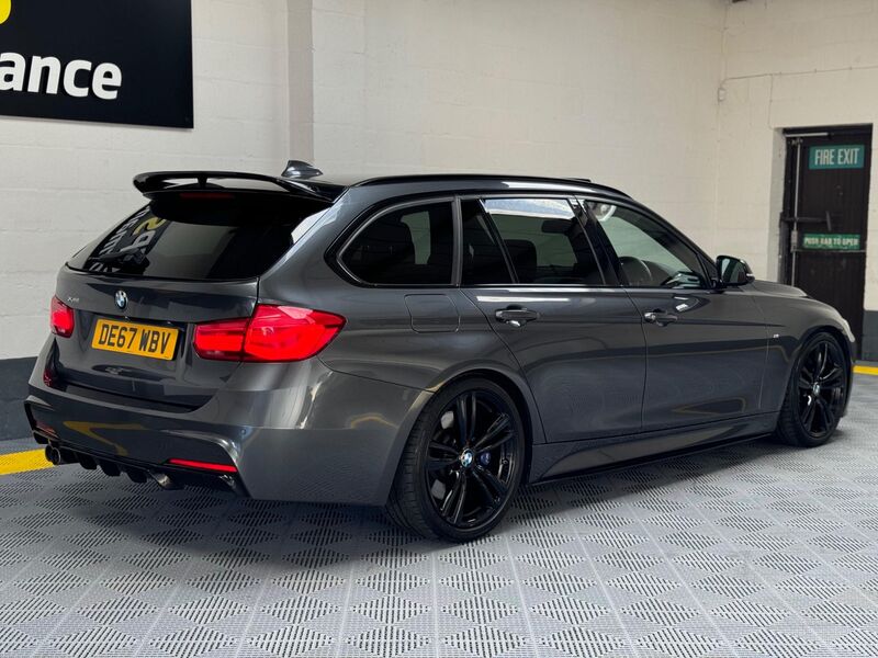 BMW 3 SERIES