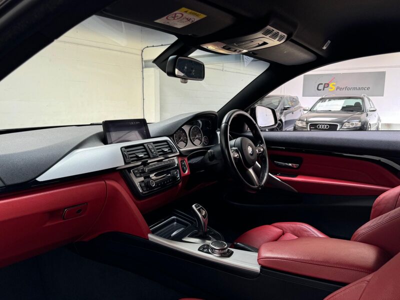 BMW 4 SERIES