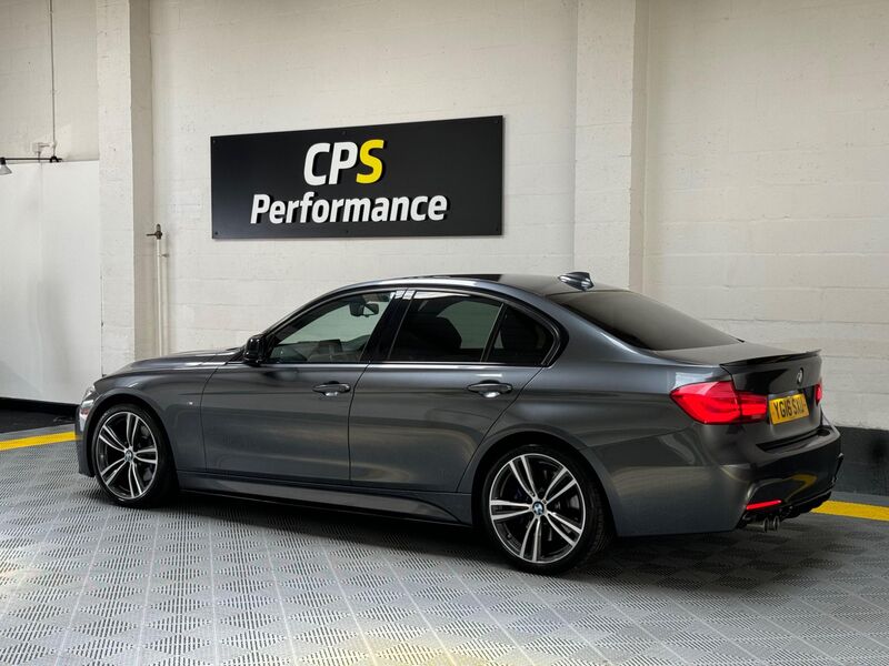 BMW 3 SERIES