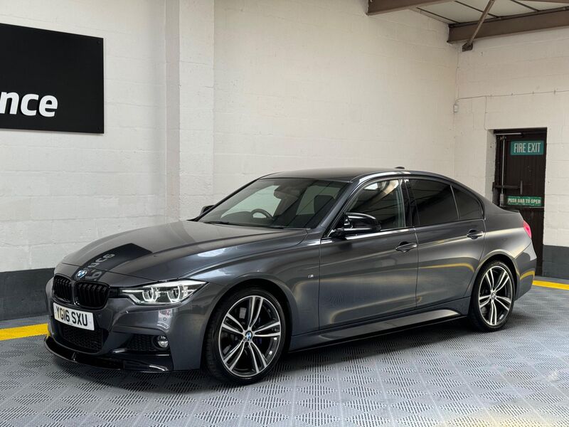 BMW 3 SERIES