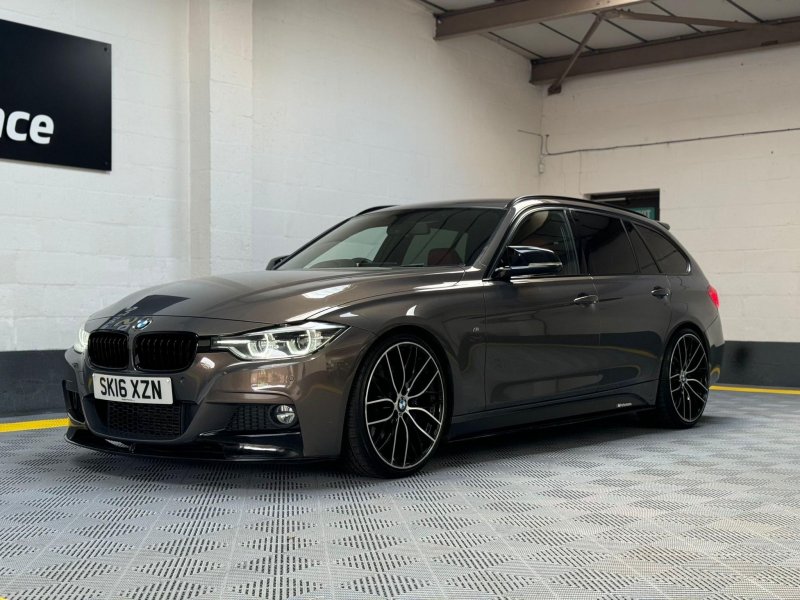 BMW 3 SERIES