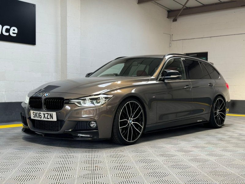BMW 3 SERIES