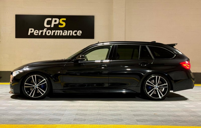 View BMW 3 SERIES 2.0 320d M Sport Touring Auto xDrive Euro 6 (s/s) 5dr