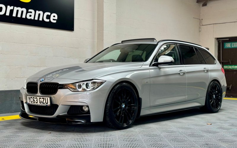 BMW 3 SERIES