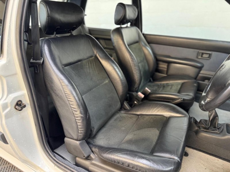 PEUGEOT 106
