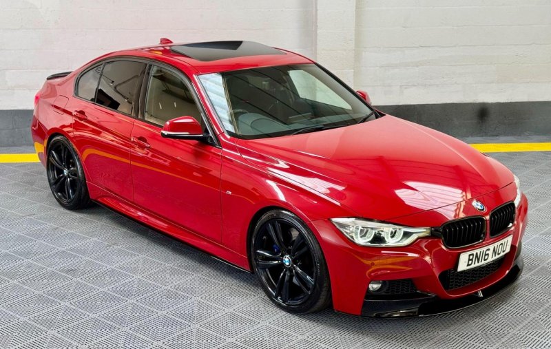 BMW 3 SERIES