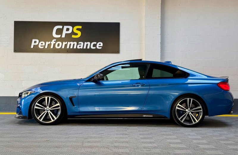 BMW 4 SERIES