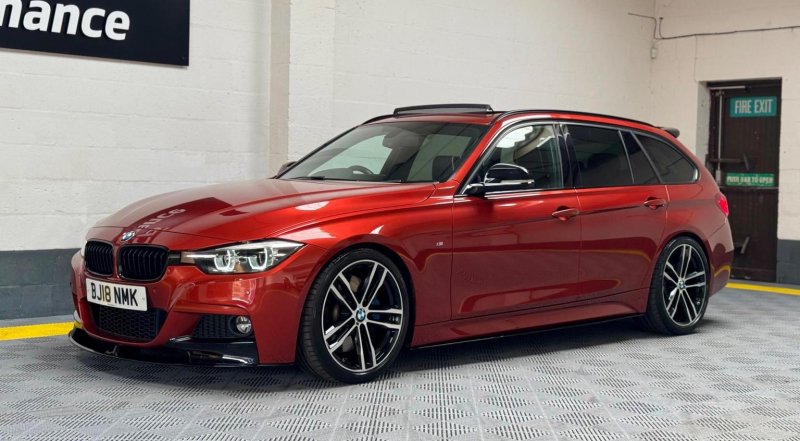 BMW 3 SERIES