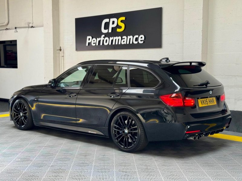 BMW 3 SERIES