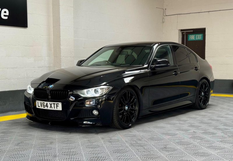BMW 3 SERIES