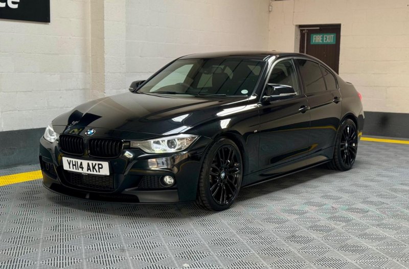 BMW 3 SERIES