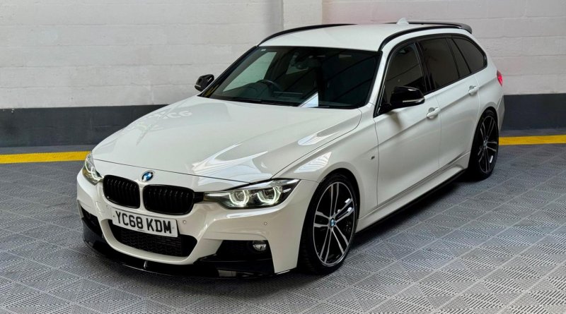 BMW 3 SERIES