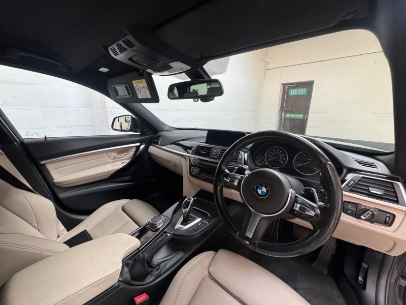 BMW 3 SERIES