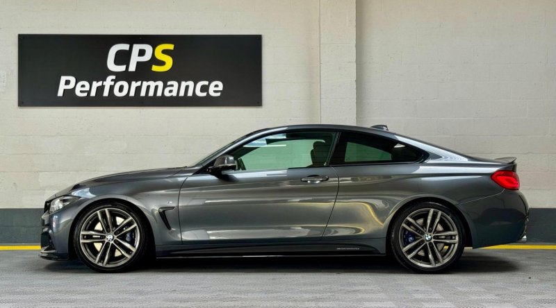 BMW 4 SERIES