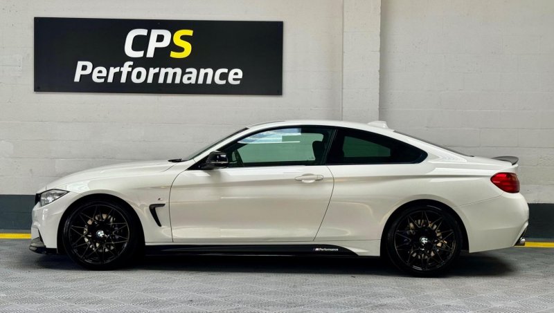 BMW 4 SERIES