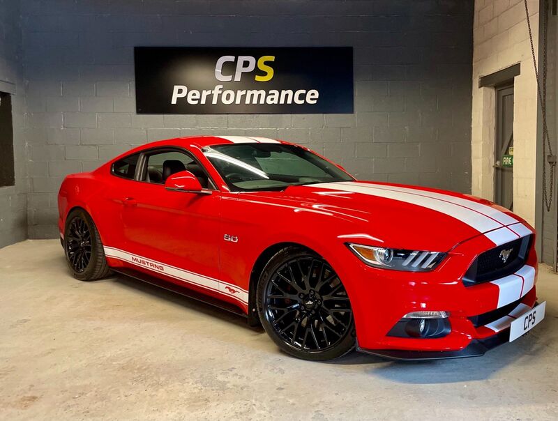 View FORD MUSTANG 5.0 V8 GT Fastback 2dr