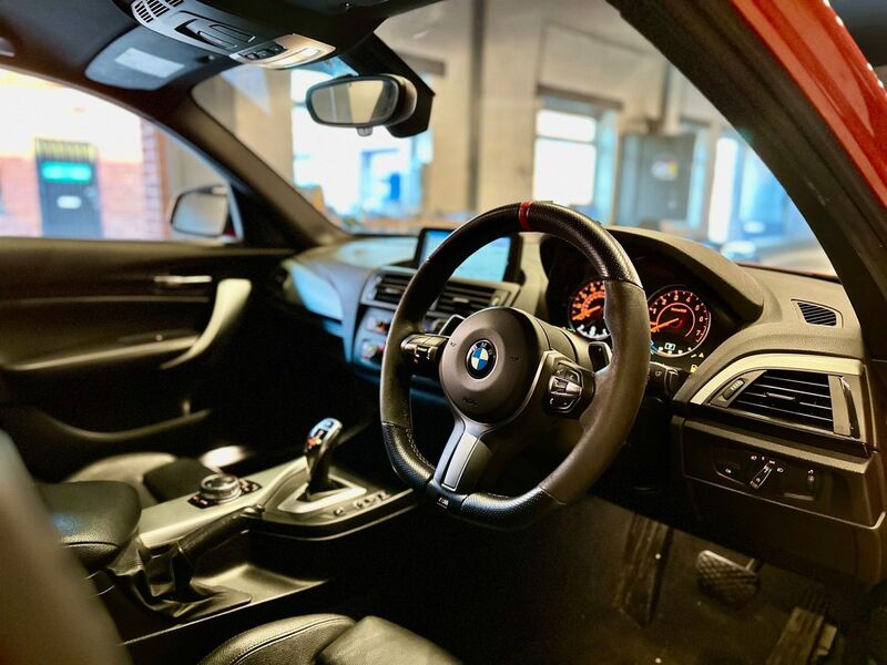 BMW 1 SERIES