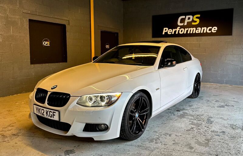 BMW 3 SERIES