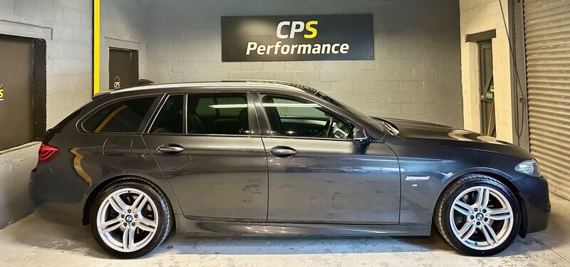 BMW 5 SERIES