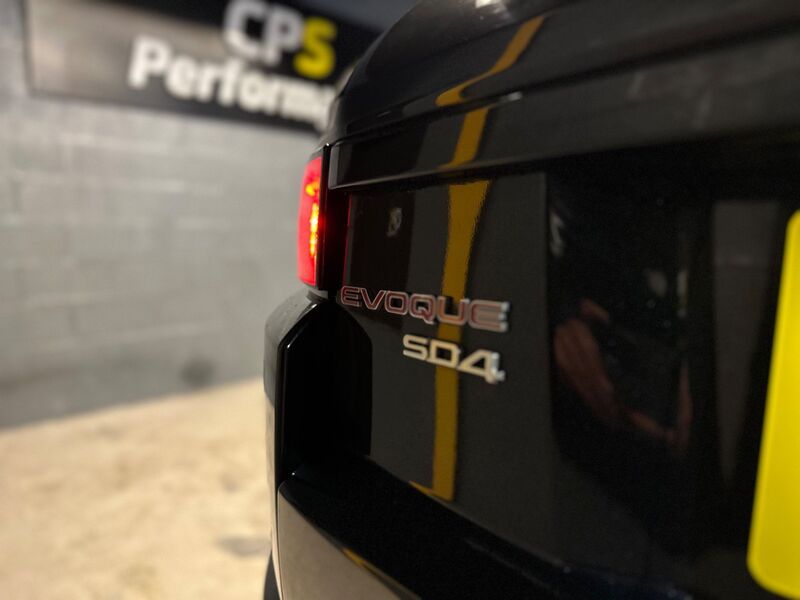 LAND ROVER RANGE ROVER EVOQUE