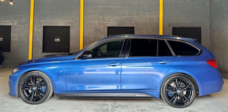 BMW 3 SERIES