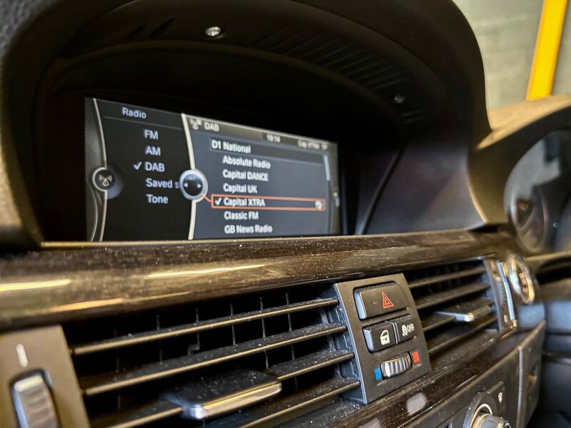 BMW 3 SERIES