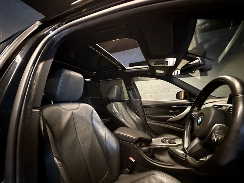 BMW 3 SERIES