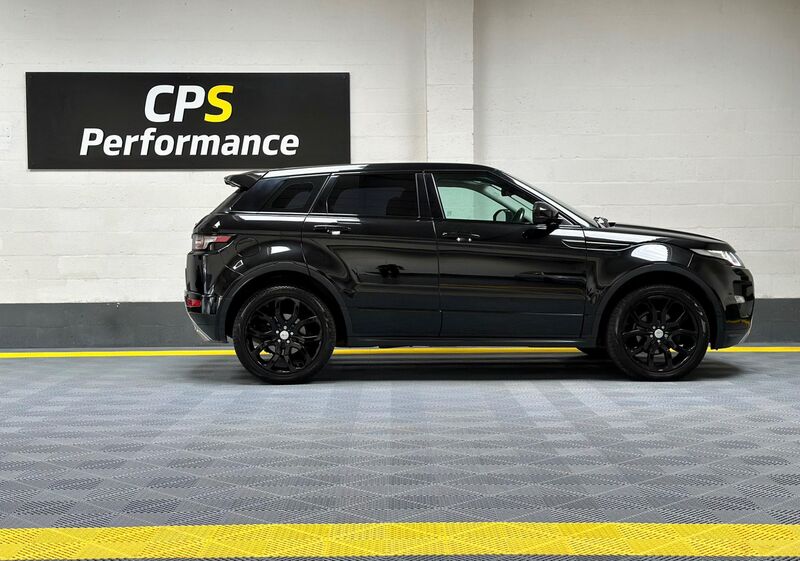 View LAND ROVER RANGE ROVER EVOQUE 2.2 SD4 Dynamic Auto 4WD Euro 5 (s/s) 5dr