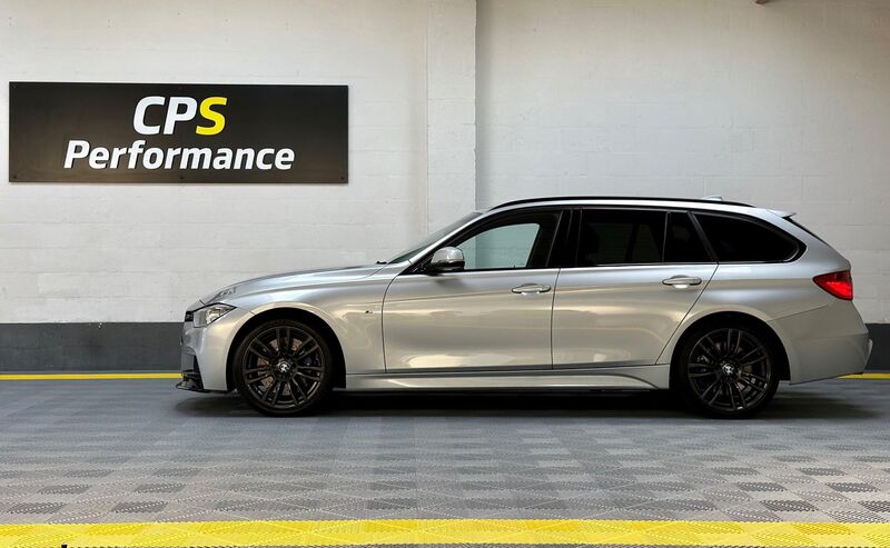 View BMW 3 SERIES 3.0 330d M Sport Touring Auto xDrive Euro 5 (s/s) 5dr